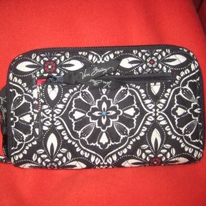 Vera Bradley Barcelona Print Zip Around Wristlet